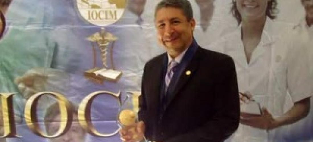 Doctor Edgar López premiado por IOCIM