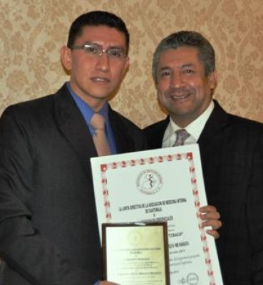 Premio al mejor medico residente de post grados en guatemala